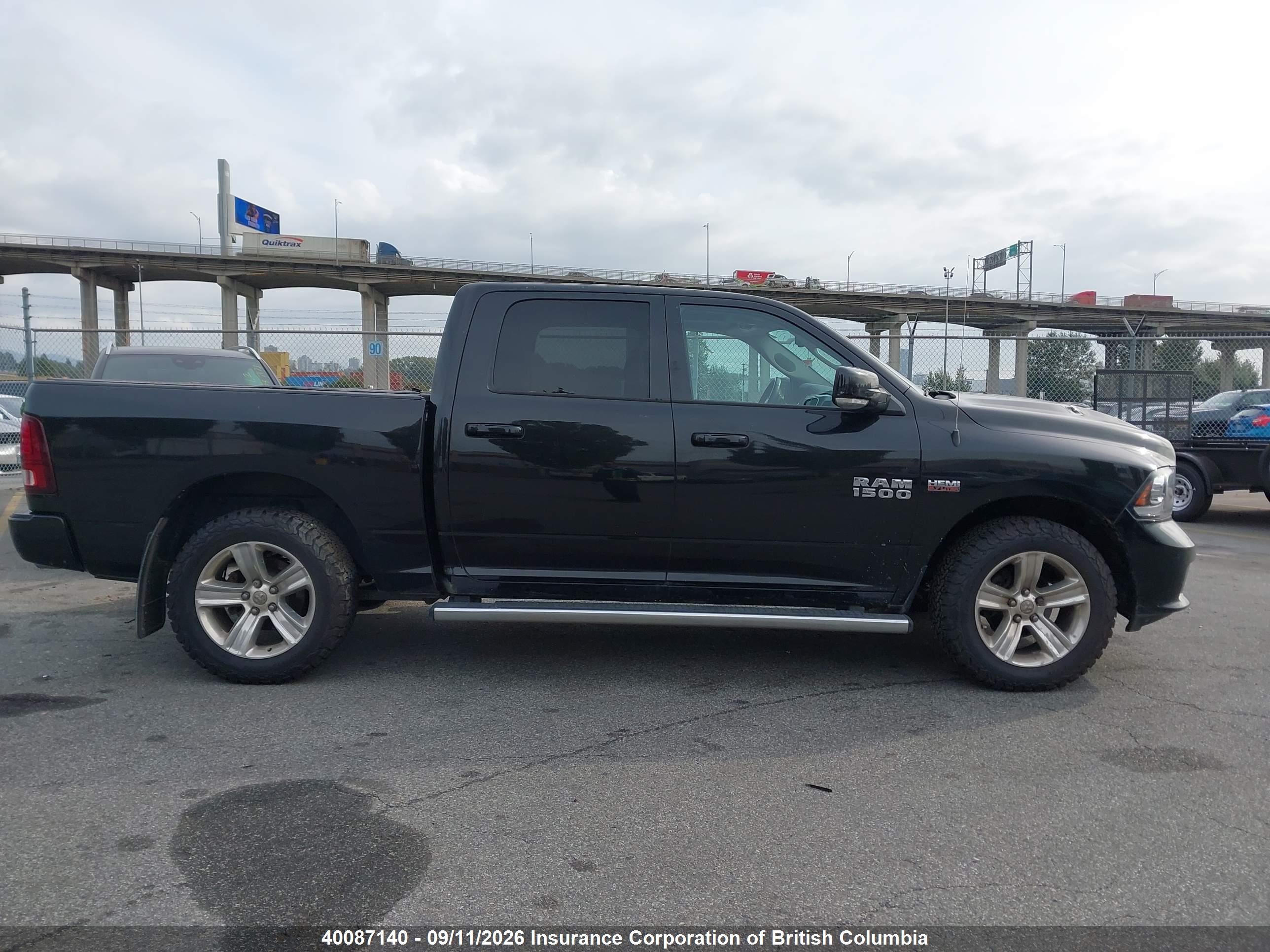 2017 RAM 1500 SPORT