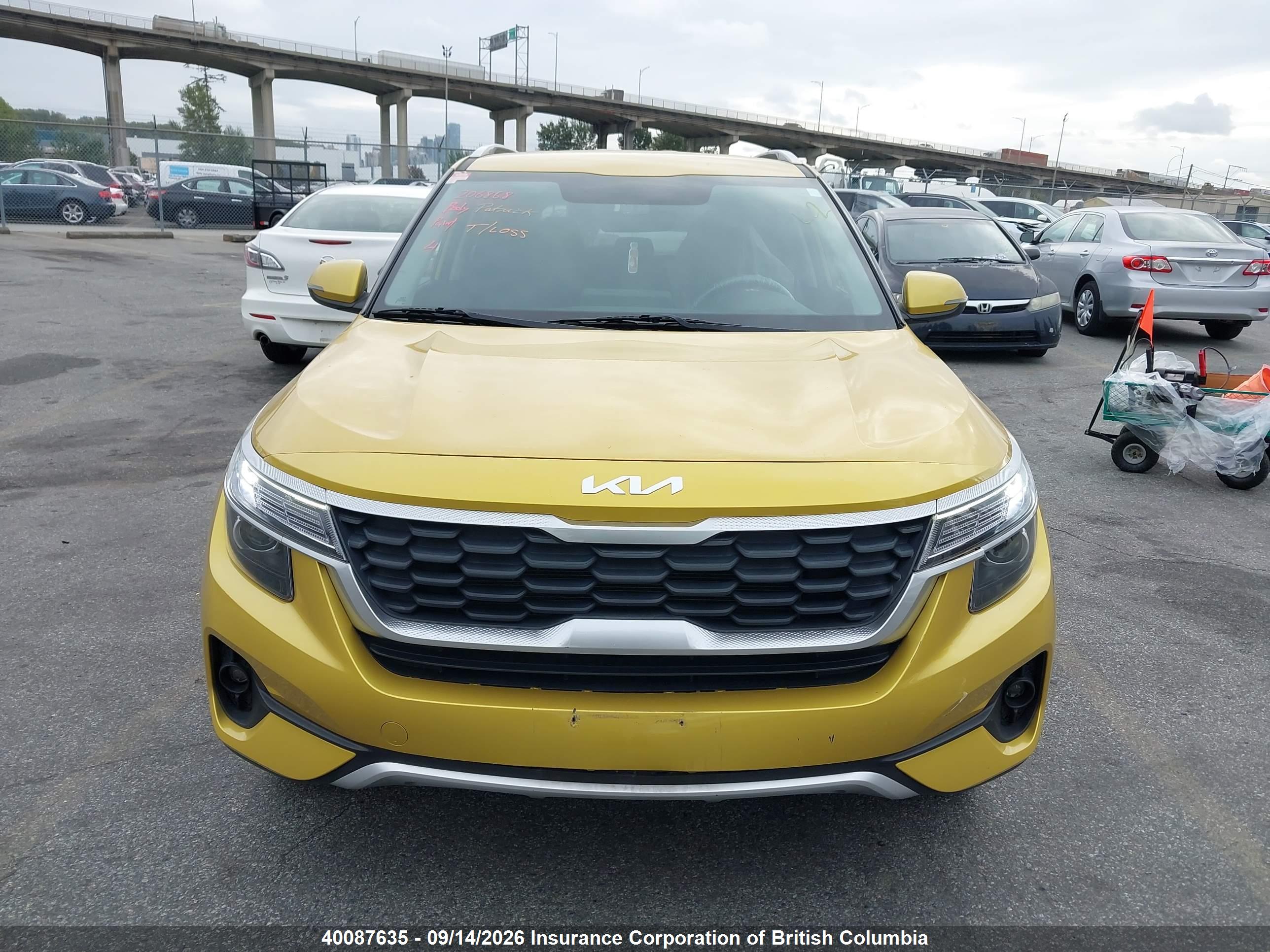 2023 KIA SELTOS LX