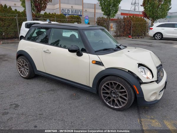 2012 MINI COOPER