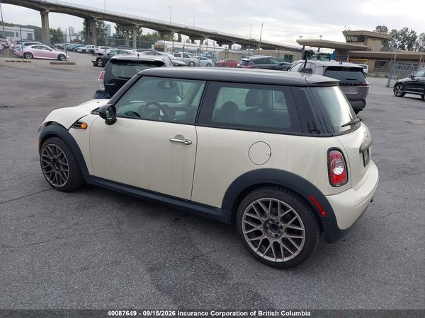 2012 MINI COOPER