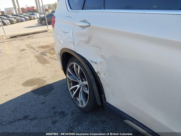 2014 BMW X5 xDrive35i — I6