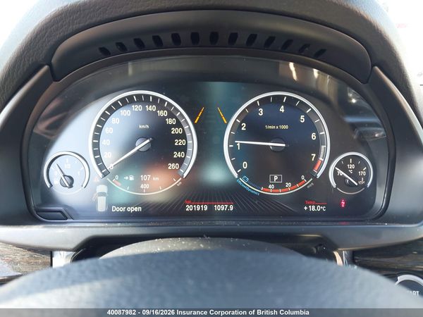 2014 BMW X5 xDrive35i — I7