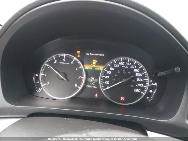 2016 ACURA ILX Premium/Tech — I7