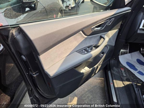 2024 AUDI SQ8 quattro Premium Plus — I7