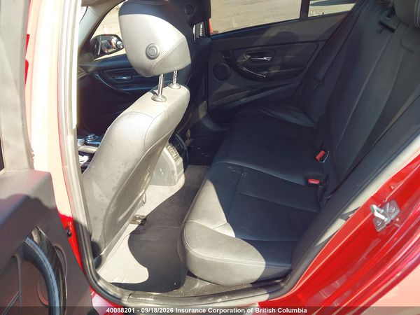 2013 BMW 320I xDrive — I8
