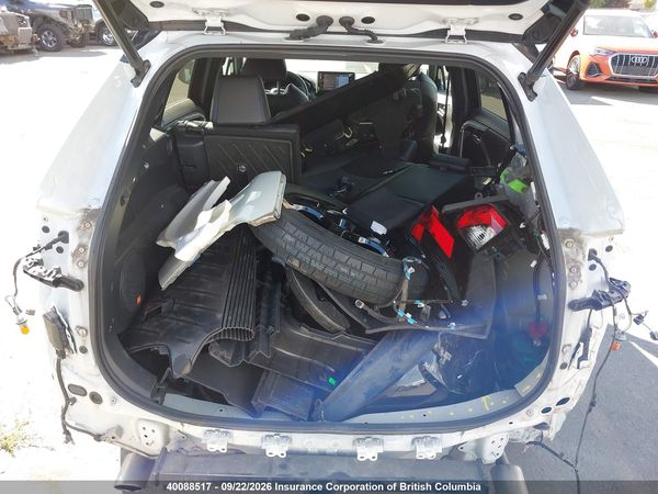 2019 TOYOTA RAV4 — I19