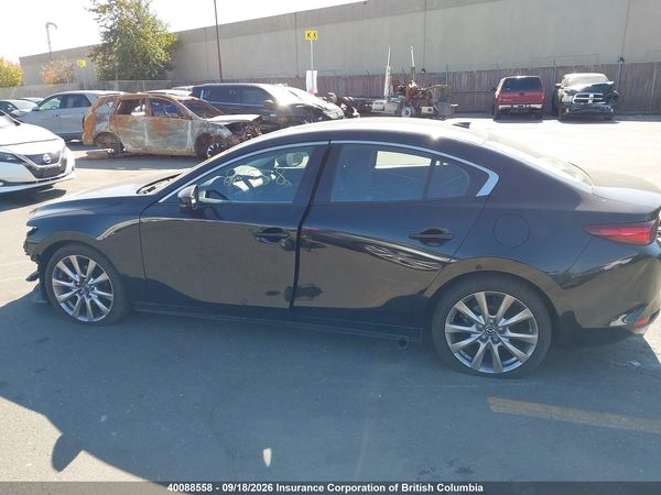 2023 MAZDA 3 PREMIUM — I14