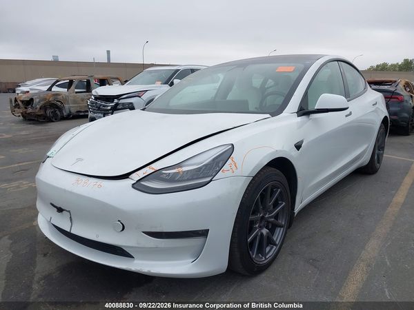 2019 TESLA MODEL 3 — I2