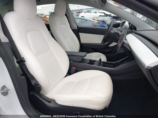2019 TESLA MODEL 3 — I5