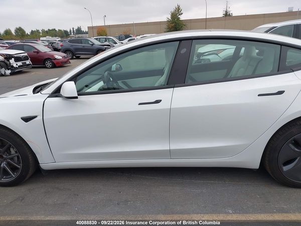 2019 TESLA MODEL 3 — I15