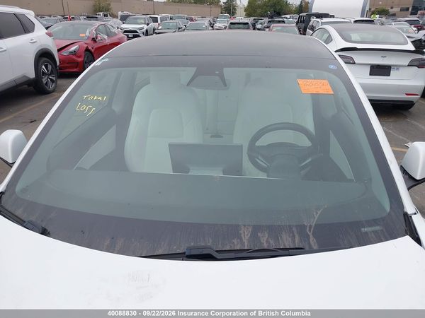 2019 TESLA MODEL 3 — I18