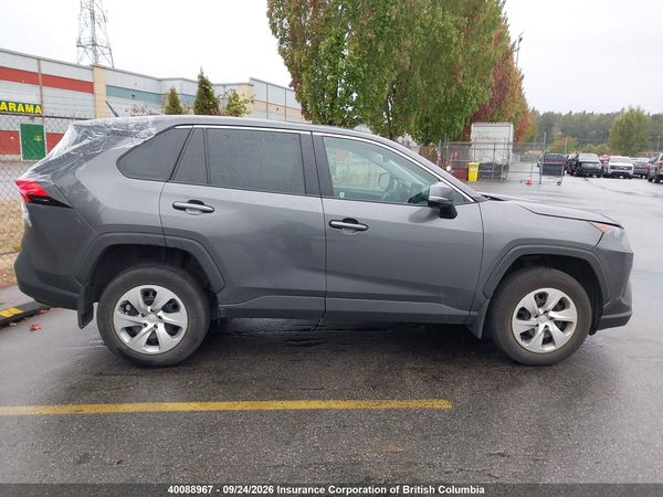 2022 TOYOTA RAV4 — I13
