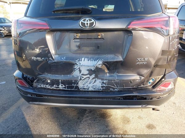 2017 TOYOTA RAV4 XLE — I6