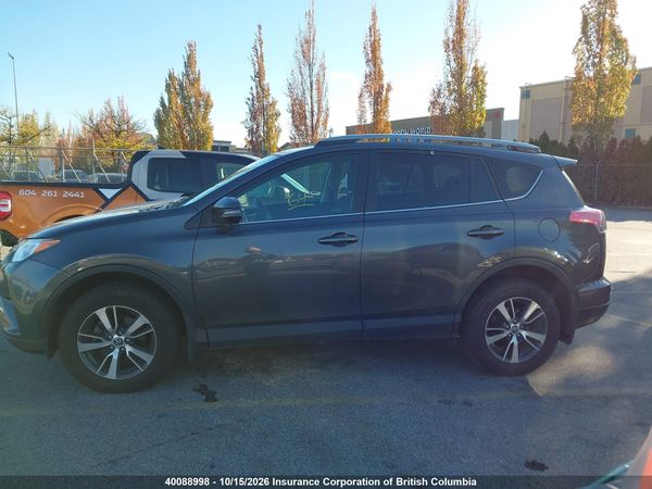 2017 TOYOTA RAV4 XLE — I15