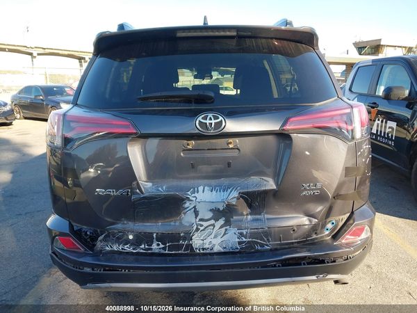 2017 TOYOTA RAV4 XLE — I17