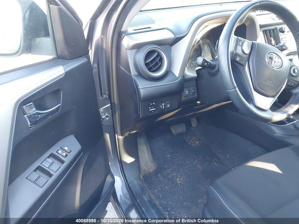 2017 TOYOTA RAV4 XLE — I21