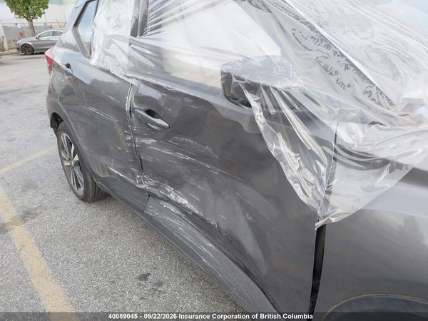 2020 NISSAN KICKS — I6