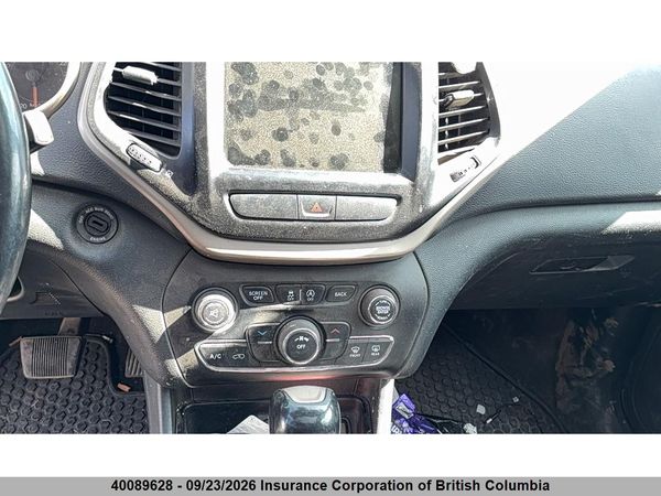 2016 JEEP CHEROKEE LATITUDE — I19