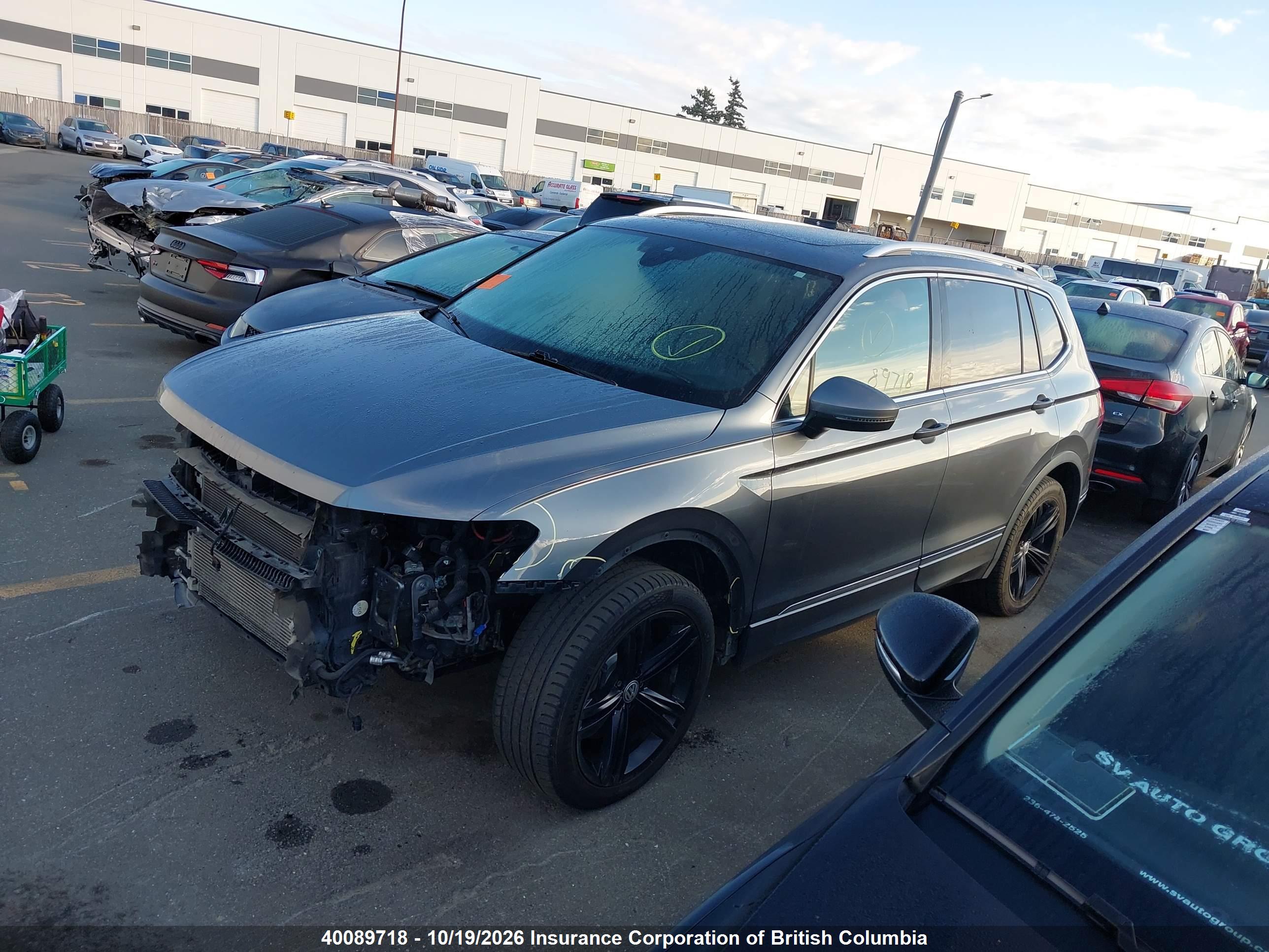 2018 VOLKSWAGEN TIGUAN SEL PREMIUM — I2