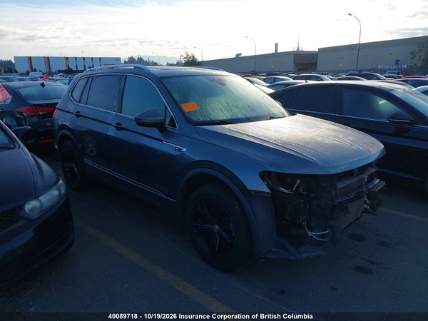 2018 VOLKSWAGEN TIGUAN SEL PREMIUM — I1