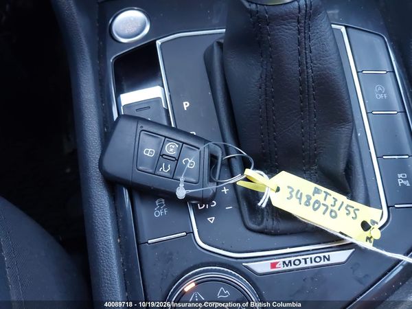 2018 VOLKSWAGEN TIGUAN SEL PREMIUM — I11