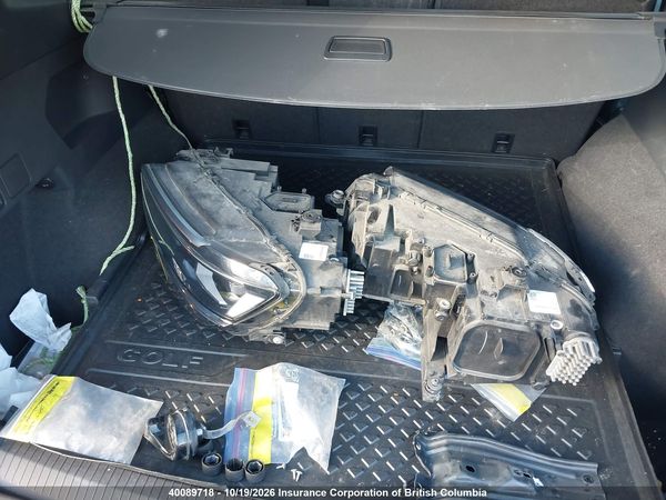 2018 VOLKSWAGEN TIGUAN SEL PREMIUM — I12