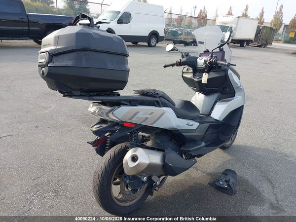 2025 BMW C 400 GT — I4
