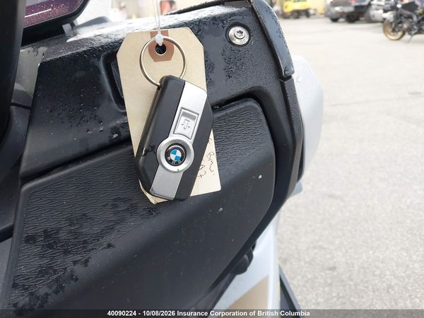 2025 BMW C 400 GT — I11