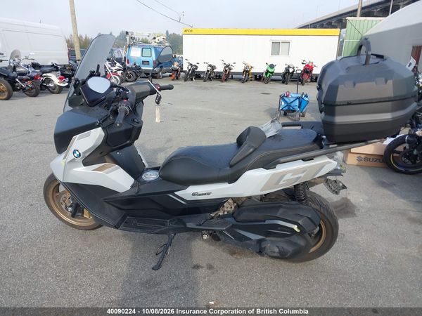 2025 BMW C 400 GT — I17