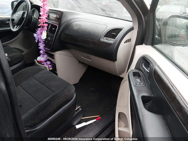 2012 DODGE GRAND CARAVAN SE — I5