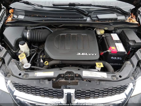 2012 DODGE GRAND CARAVAN SE — I10
