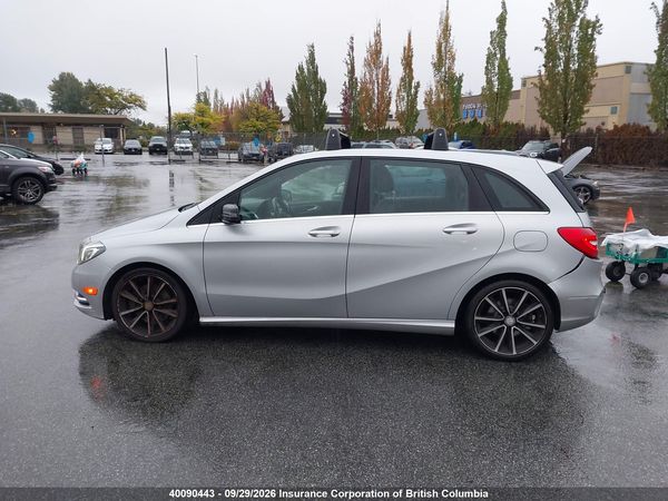 2014 MERCEDES-BENZ B250 — I15