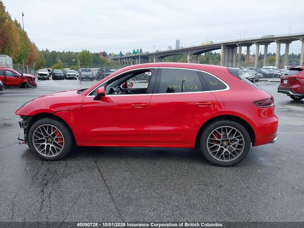 2017 PORSCHE MACAN — I15
