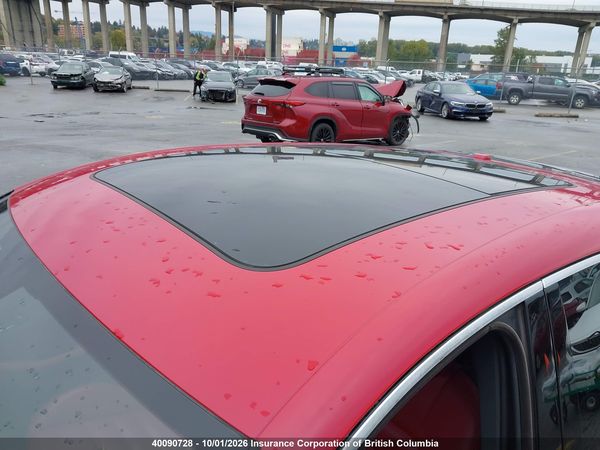 2017 PORSCHE MACAN — I19