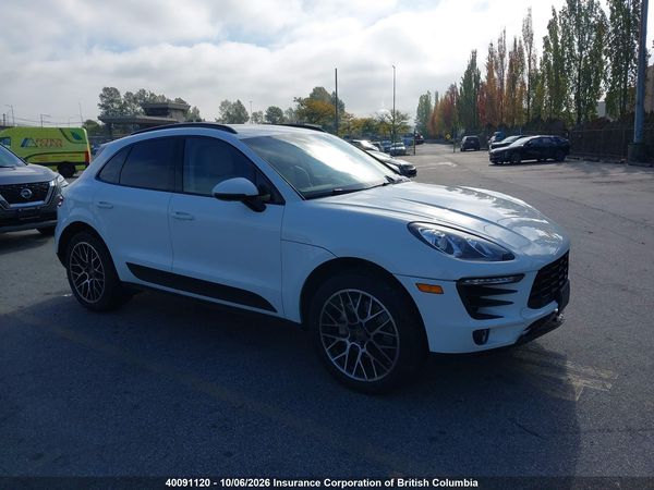 2016 PORSCHE MACAN — I13