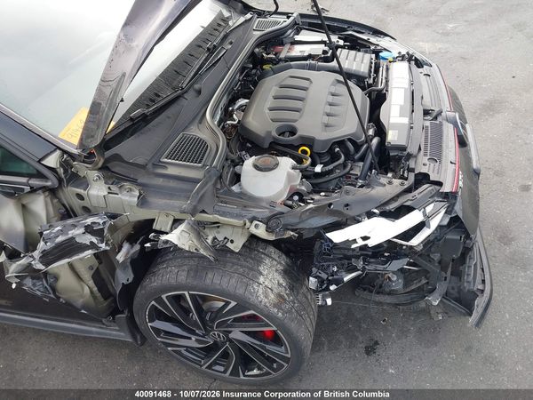 2022 VOLKSWAGEN GTI SE w/Black Wheel Pkg. — I19