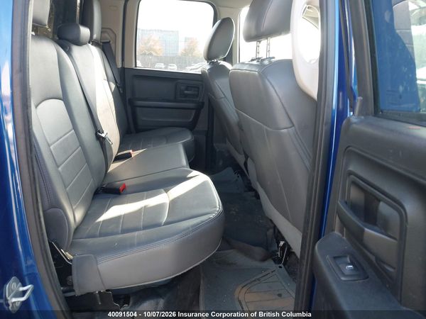 2016 RAM 1500 ST — I8