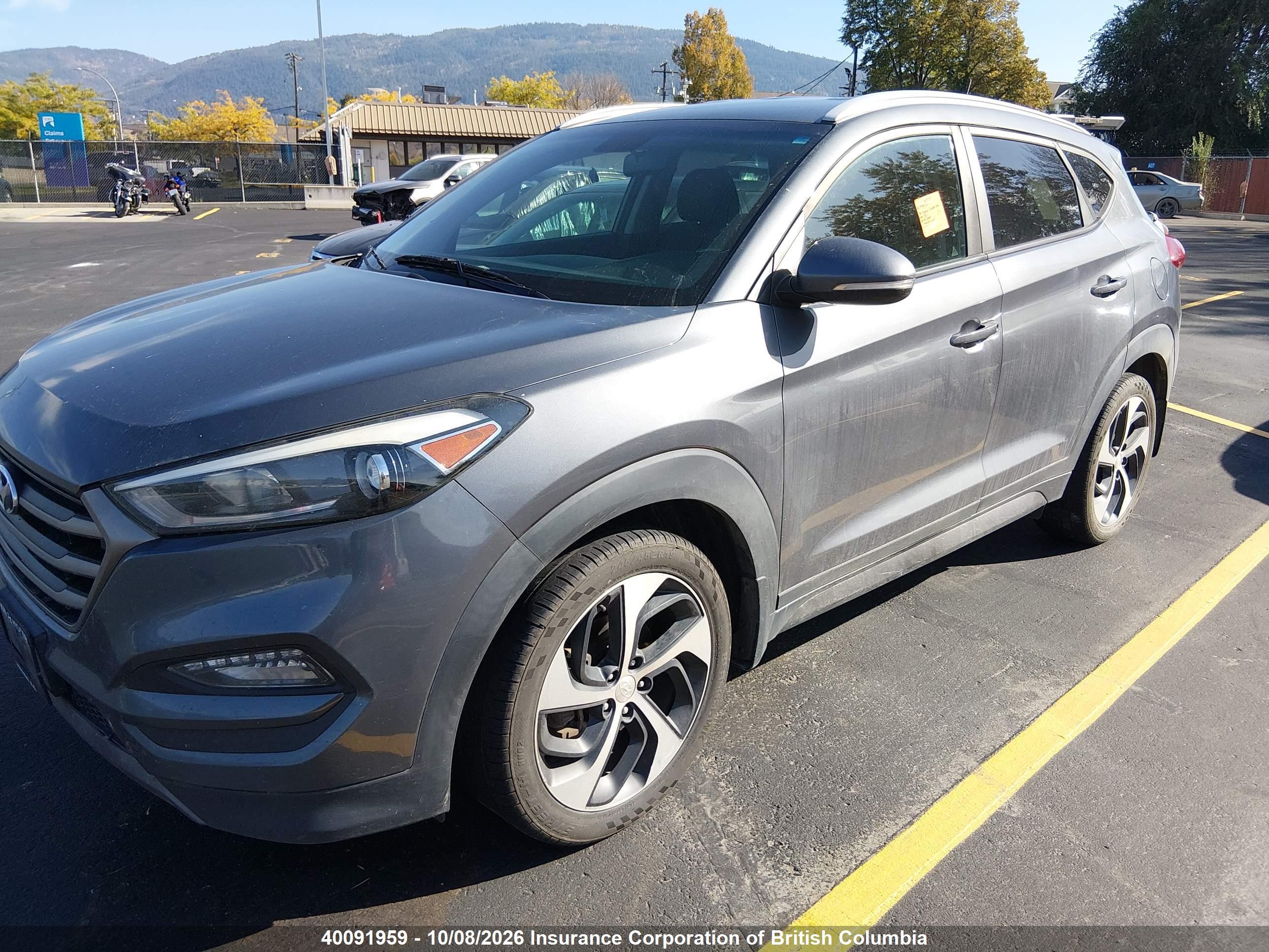 2016 HYUNDAI TUCSON PREMIUM 1.6 — I2