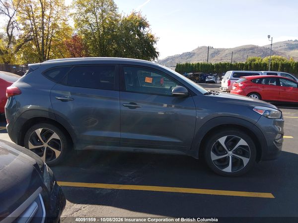 2016 HYUNDAI TUCSON PREMIUM 1.6 — I14