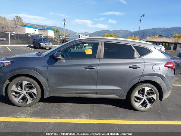 2016 HYUNDAI TUCSON PREMIUM 1.6 — I15
