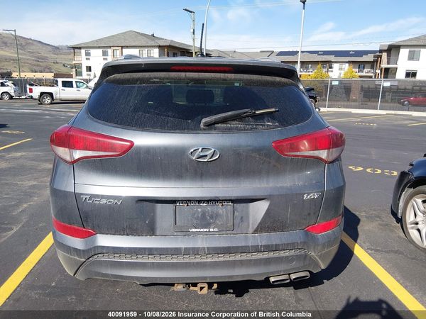 2016 HYUNDAI TUCSON PREMIUM 1.6 — I17