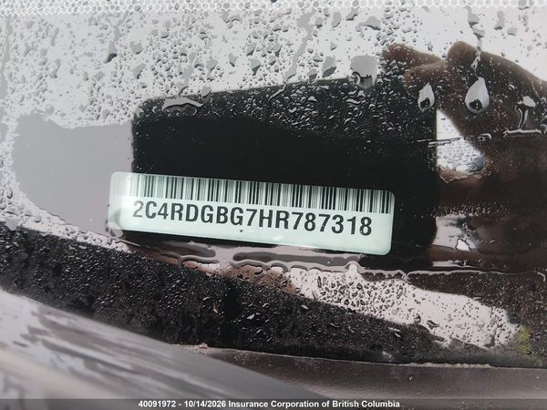 2017 DODGE GRAND CARAVAN SE — I20