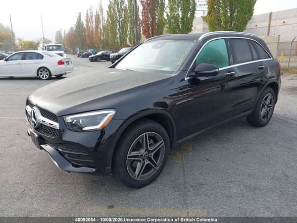 2022 MERCEDES-BENZ GLC 300 — I2