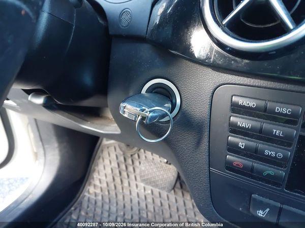 2013 MERCEDES-BENZ B250 — I11
