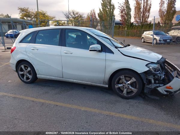 2013 MERCEDES-BENZ B250 — I13