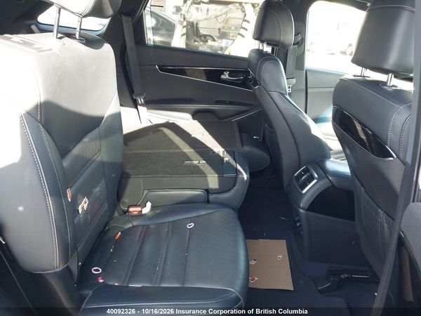 2017 KIA SORENTO SX/SX LIMITED — I8
