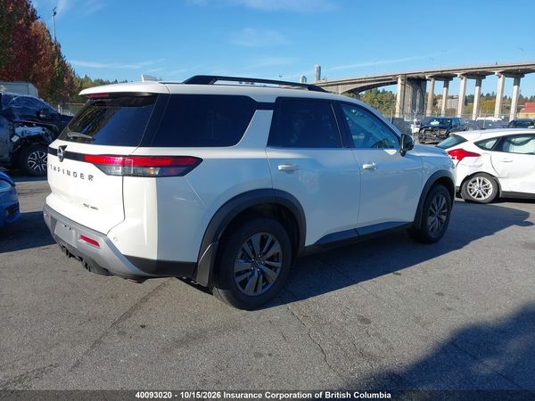 2024 NISSAN PATHFINDER SV — I4