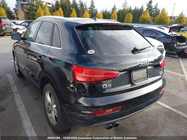 2016 AUDI Q3 quattro Progressiv — I3