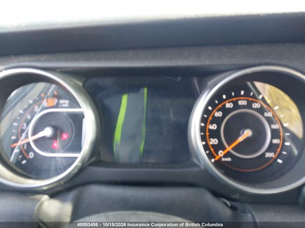 2020 JEEP WRANGLER UNLIMITED SAHARA — I7