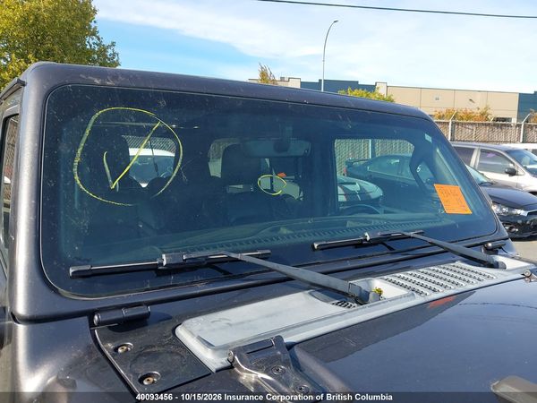 2020 JEEP WRANGLER UNLIMITED SAHARA — I18